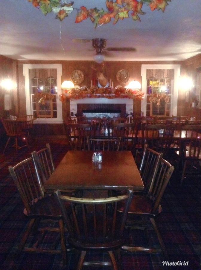 Rider'S Inn Painesville Buitenkant foto
